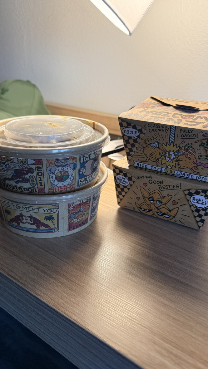 Sus Hi Eatstation takeout packaging from our hotel food delivery